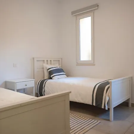 Luzzu - Family Friendly Maisonette *